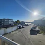 Spacious & Modern Apartment In Central Trondheim With Free Parking